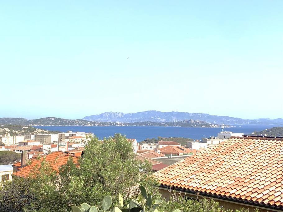 Apartamento Il Posto Giusto La Maddalena  Exterior foto